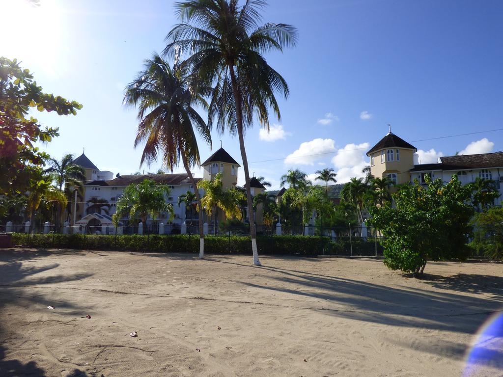 Beach Studio 18 Ocho Ríos Exterior foto